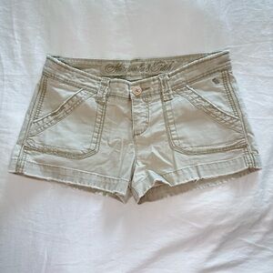 Abercrombie & Fitch Tan Cargo Shorts Relaxed Fit